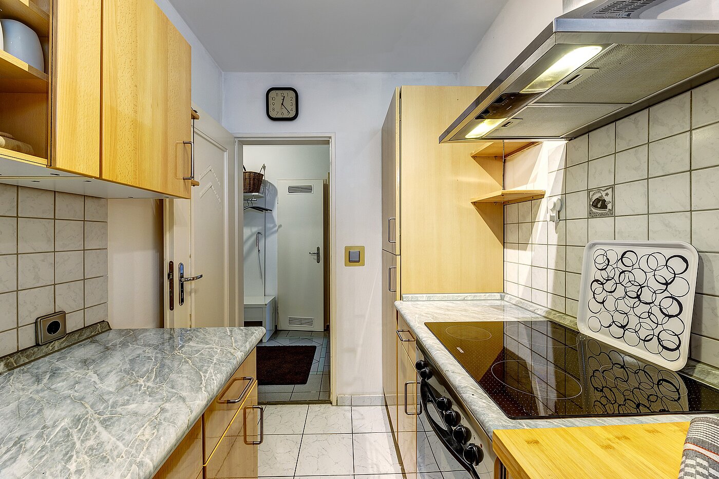 Etagenwohnung mit 2 Zimmern | München-Milbertshofen | 701801 | ...Einbauküche