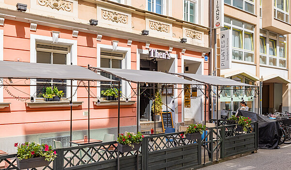 Etagenwohnung mit 2 Zimmern | München-Schwabing | 70434 | In der Nähe