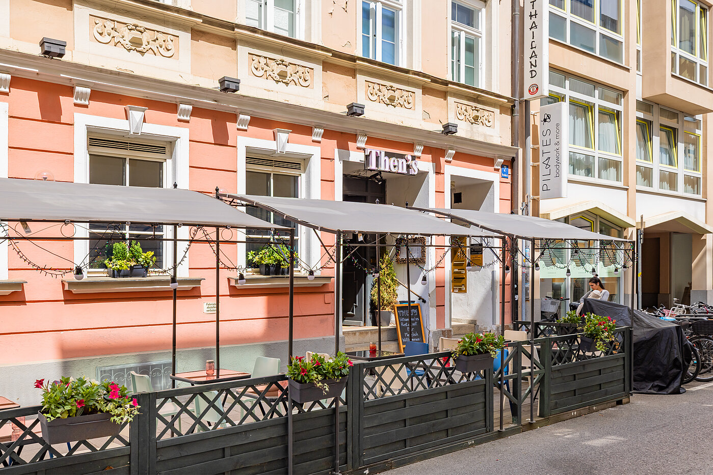 Etagenwohnung mit 2 Zimmern | München-Schwabing | 70434 | In der Nähe