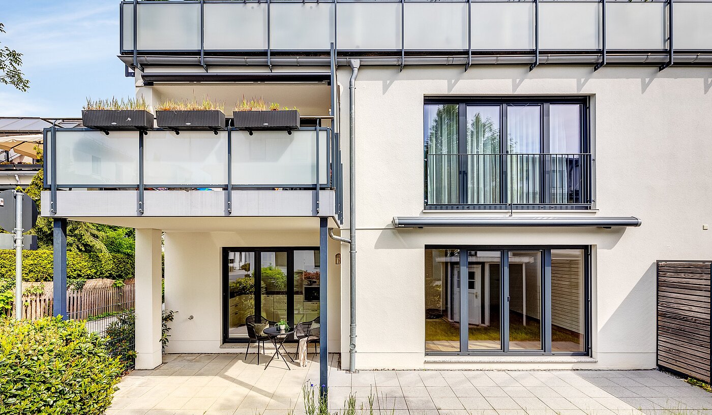 Etagenwohnung mit 3 Zimmern | Gauting | 70116 | Sonnige Terrasse...