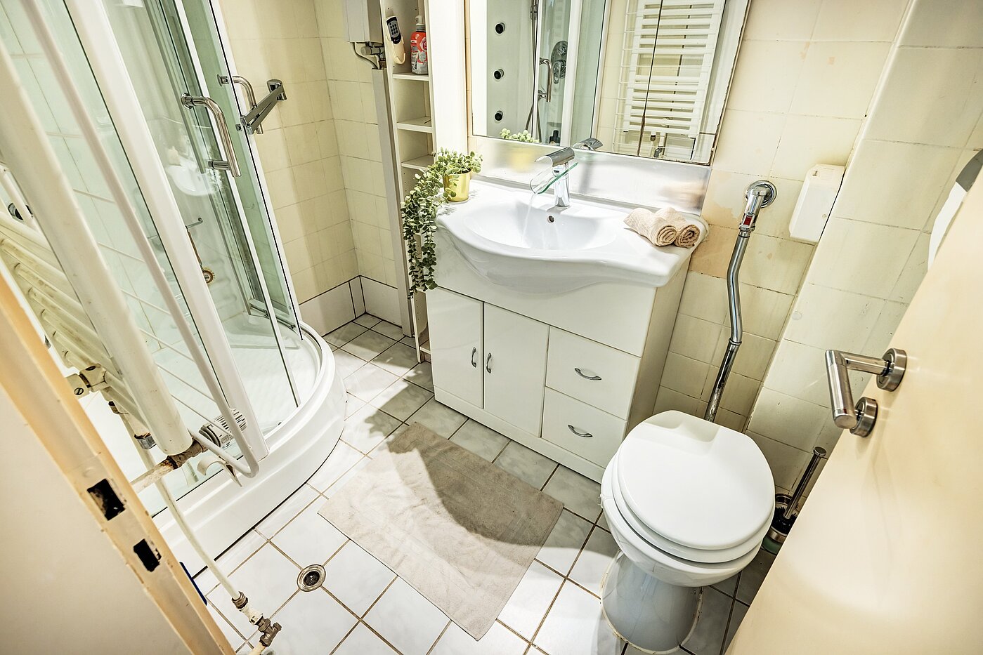 Hochparterre mit 1 Zimmer | München-Bogenhausen | 70301 | Stauraum