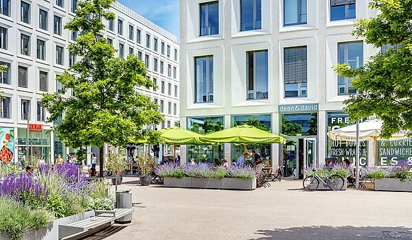 Apartment mit 1.5 Zimmern | München-Neuhausen | 70444 | Um die Ecke