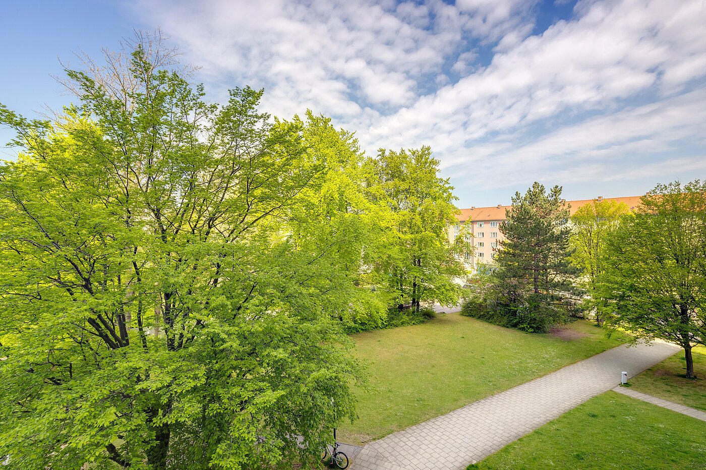 Etagenwohnung mit 2 Zimmern | München-Sendling-Westpark | 2204ML2