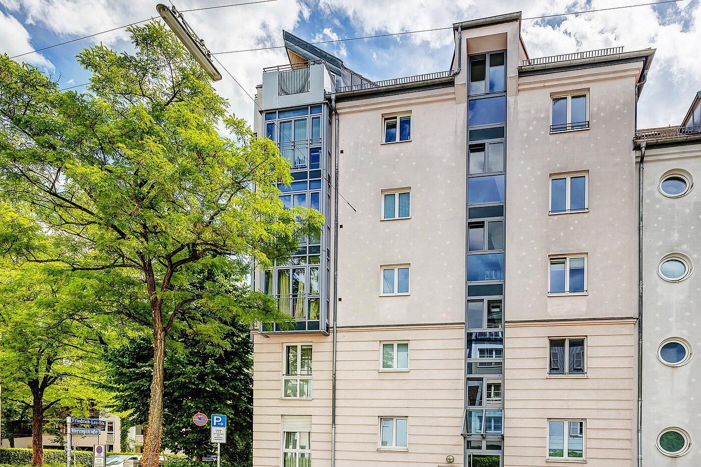 Etagenwohnung mit 1.5 Zimmern | München-Schwabing | 2205ML81 | Gepflegtes Objekt in...