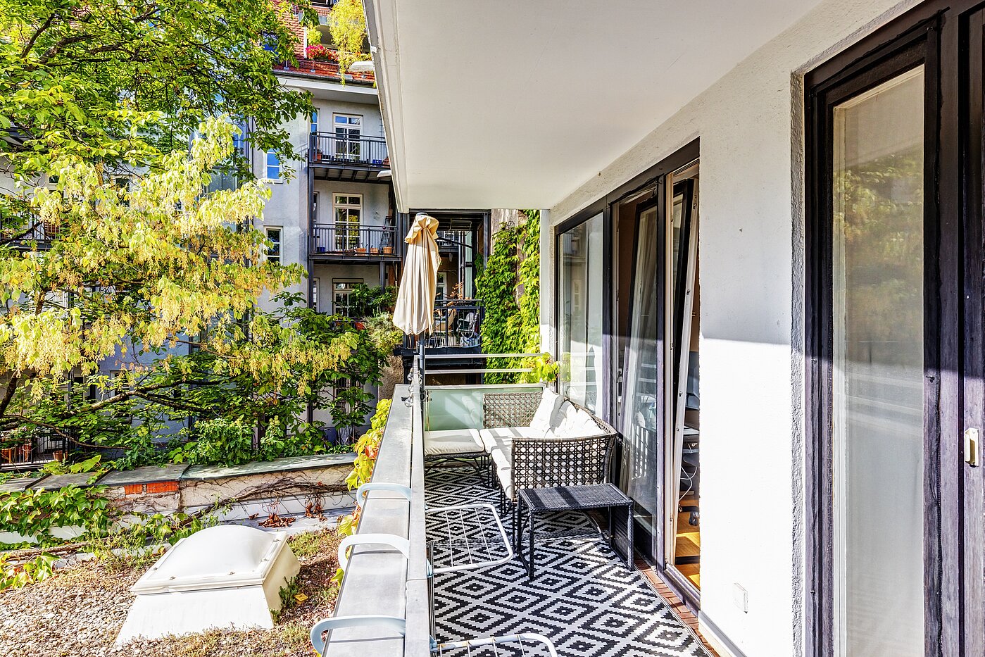 Etagenwohnung mit 2 Zimmern | München-Maxvorstadt | 70497 | Balkon