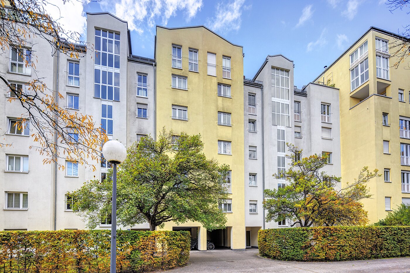 Etagenwohnung mit 3 Zimmern | München-Schwabing | 70299 | Außenansicht