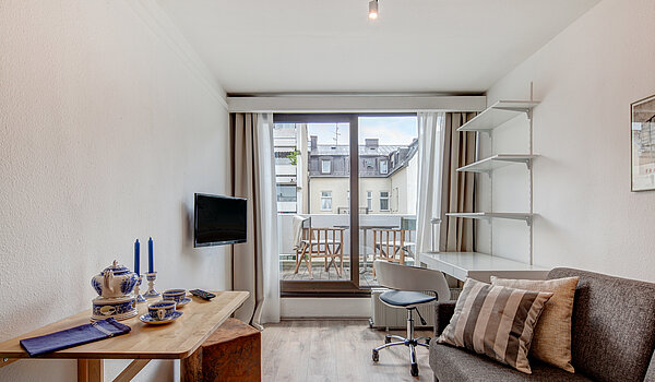 Apartment mit 1 Zimmer | München-Maxvorstadt | 70448 | Große Fensterfront