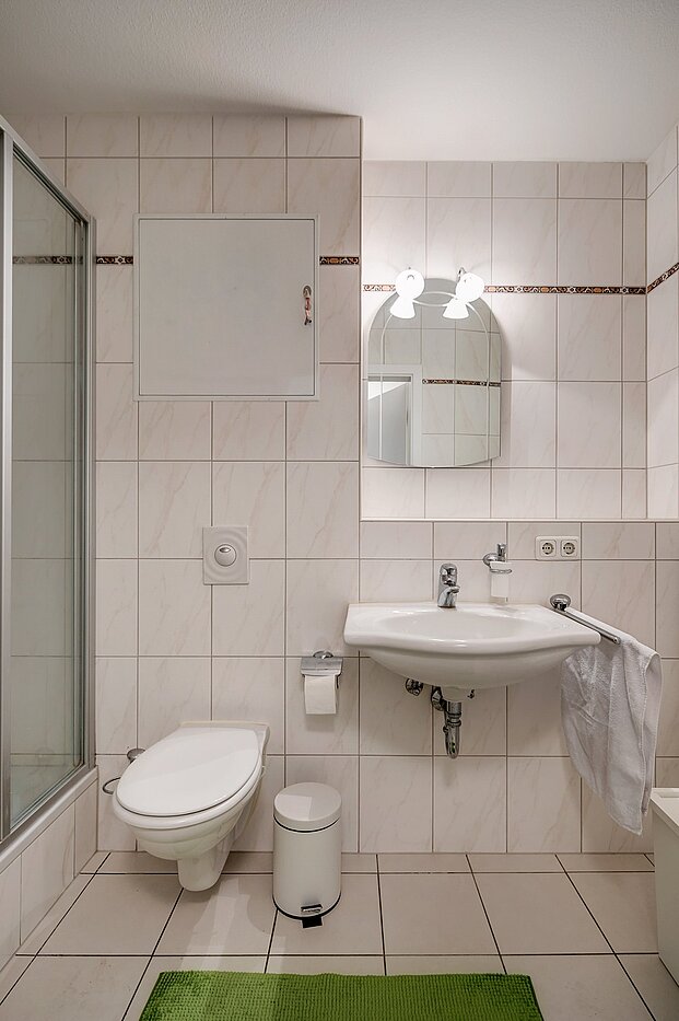 Etagenwohnung mit 1.5 Zimmern | München-Au | 2104ML5 | Hell gefliestes Bad