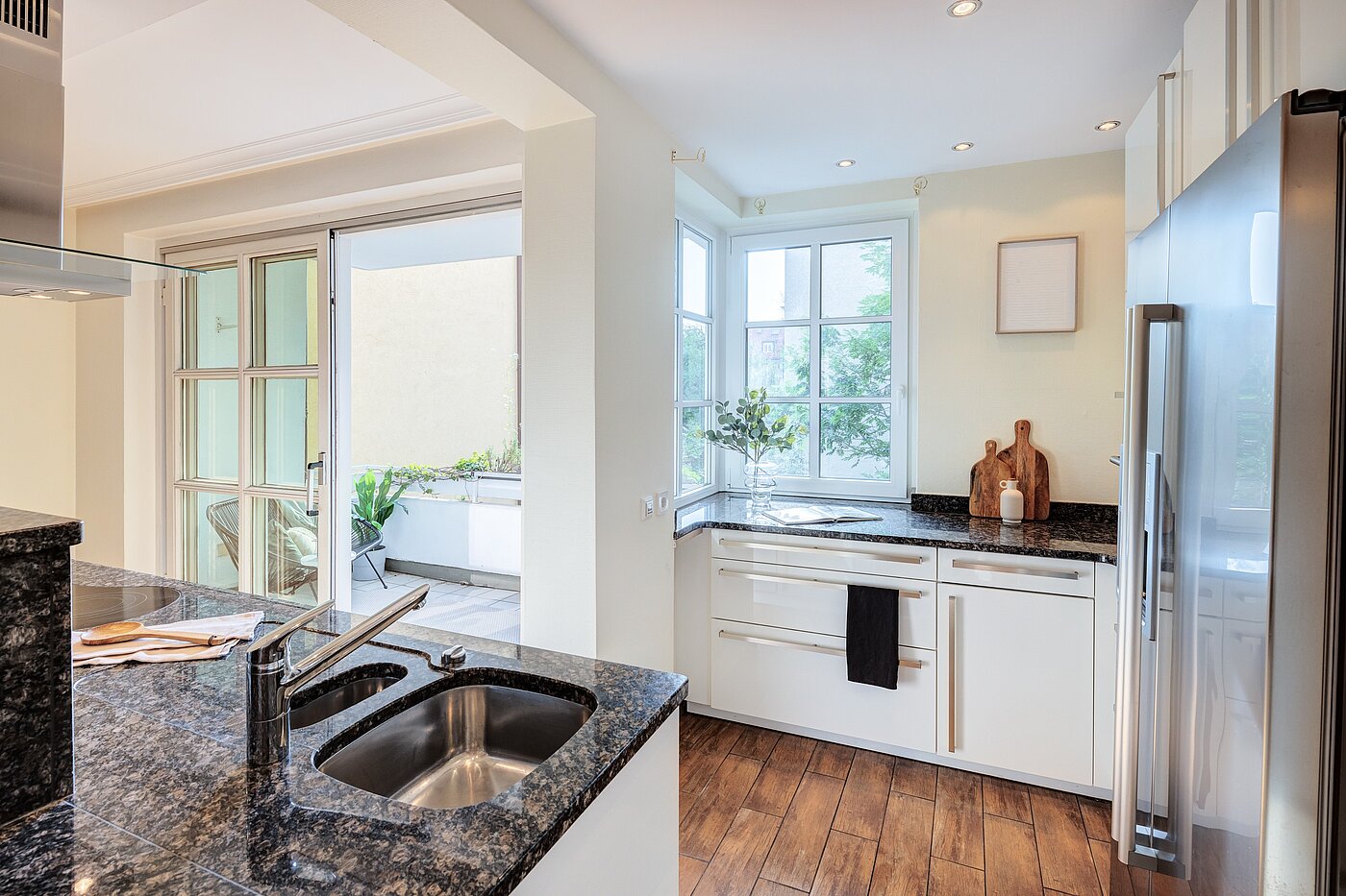 Etagenwohnung mit 3 Zimmern | München-Maxvorstadt | 70133 | ...Zugang zum...