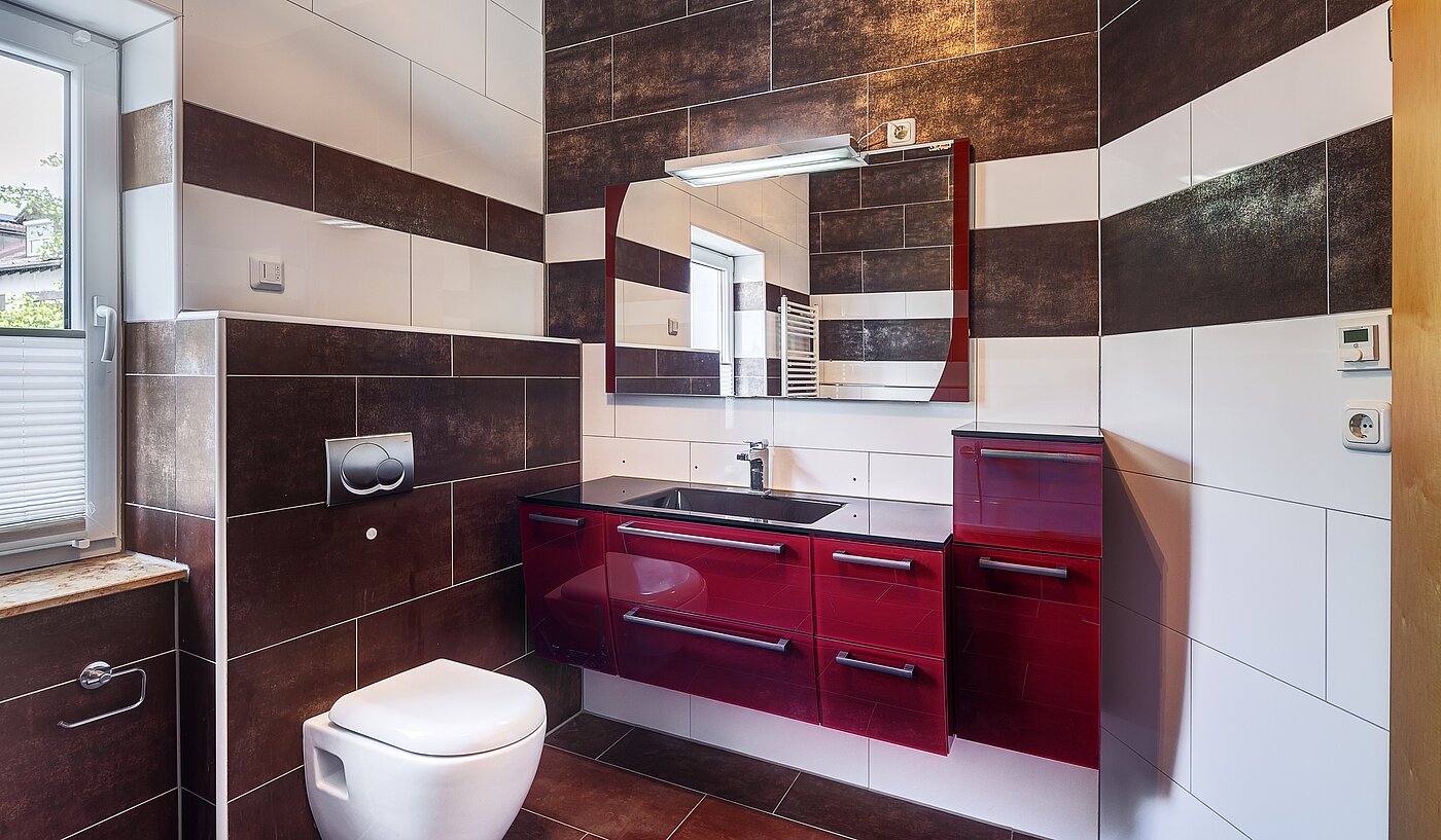 Doppelhaushälfte mit 6.5 Zimmern | Unterschleißheim | 70122 | Modernes Bad...