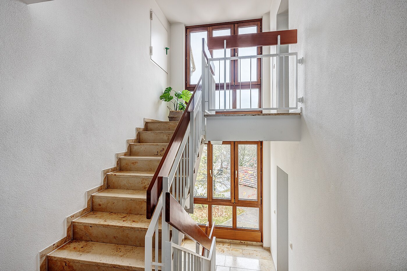 Etagenwohnung mit 2 Zimmern | Germering | 70029 | Treppenhaus