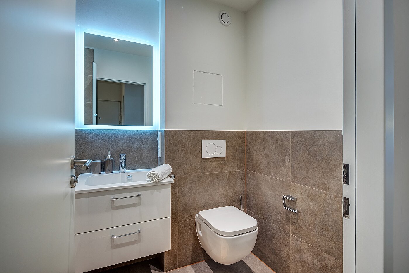 Apartment mit 1 Zimmer | München-Milbertshofen | 702251 | Modernes Badezimmer...