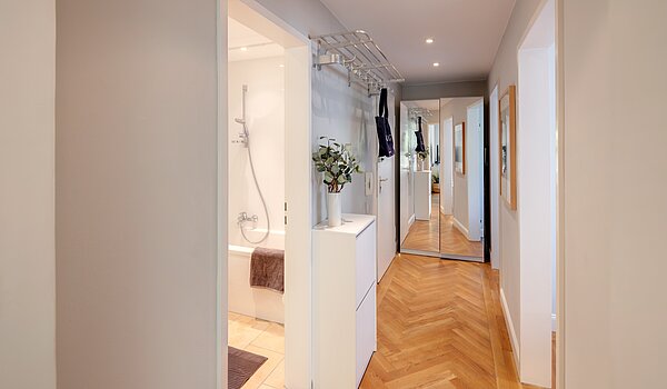 Etagenwohnung mit 2 Zimmern | München-Thalkirchen | 2204ML5 | Stilvolles Fischgrät-Parkett...