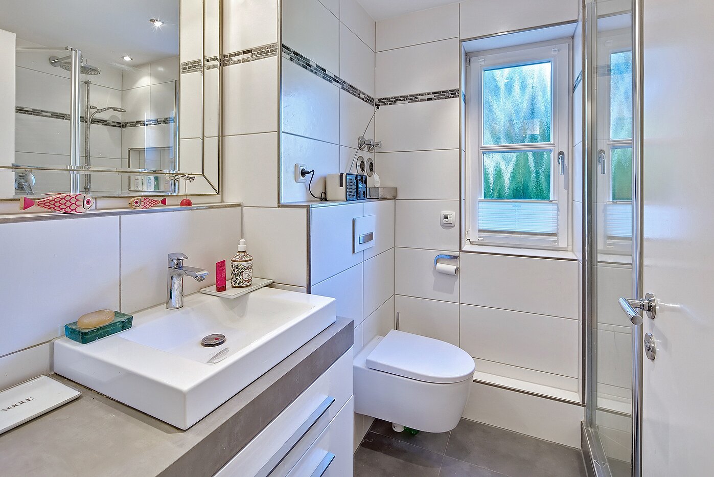 Erdgeschosswohnung mit 2 Zimmern | München-Obermenzing | 70280 | Bad