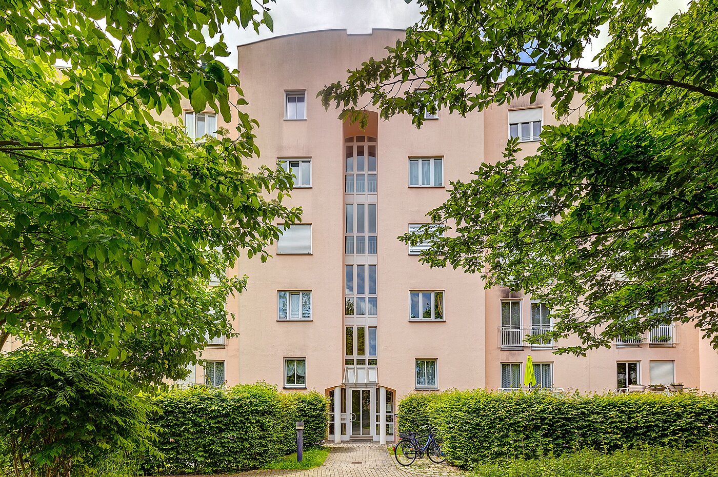 Etagenwohnung mit 1 Zimmer | München-Perlach | 2204ML8 | Hausansicht