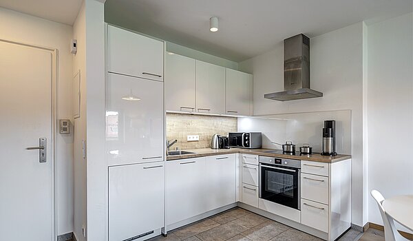 Apartment mit 1 Zimmer | München-Schwabing | 70198 | ...chicer Einbauküche und...