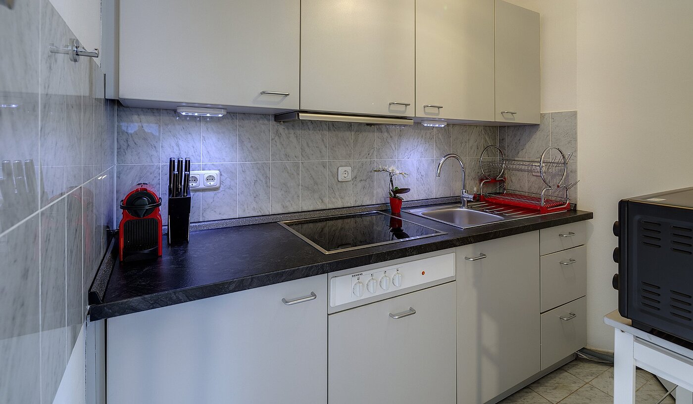 Etagenwohnung mit 1 Zimmer | München-Lehel | 2001ML10 | ...voll ausgestattet