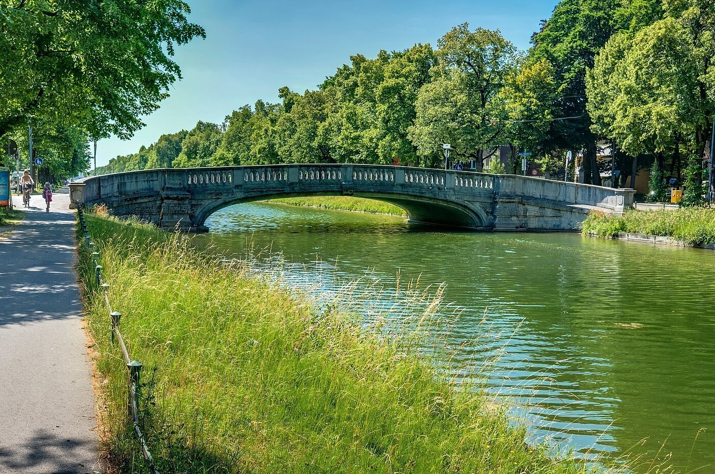 Etagenwohnung mit 1 Zimmer | München-Neuhausen | 702271 | In der Nähe...