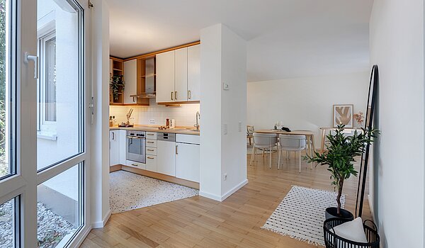 Erdgeschosswohnung mit 2 Zimmern | München-Laim | 70464 | ...zum Wohnbereich...
