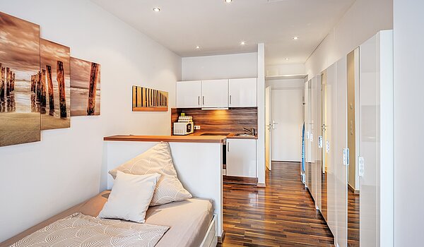 Erdgeschosswohnung mit 4 Zimmern | München-Neuhausen | 70471 | ...mit offener...