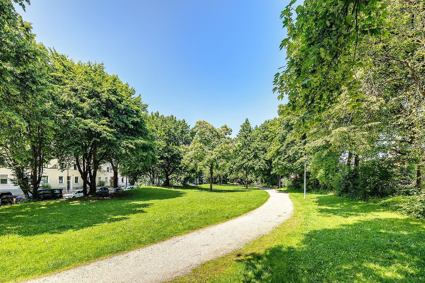 Etagenwohnung mit 2.5 Zimmern | München-Sendling | 70067 | Viel Natur und...
