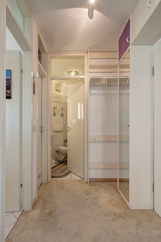 Etagenwohnung mit 2 Zimmern | München-Nymphenburg | 1809ML2 | Diele mit Stauraum