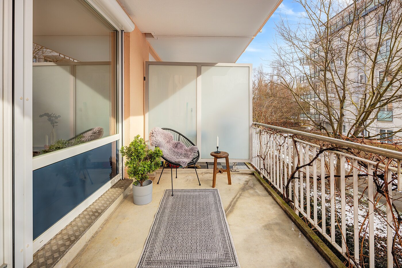 Etagenwohnung mit 2 Zimmern | München-Bogenhausen | 70396 | ...mit Südostausrichtung