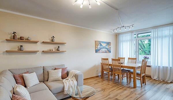 Etagenwohnung mit 4 Zimmern | München-Aubing | 70276 | KI-generiertes Möblierungsbeispiel