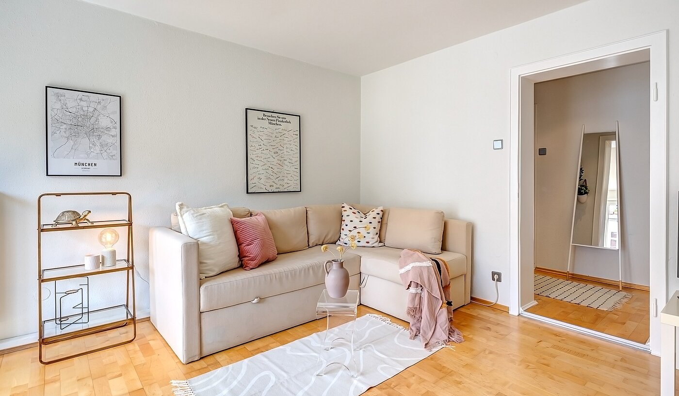 Etagenwohnung mit 1.5 Zimmern | München-Schwabing | 70014 | Wohnen und...