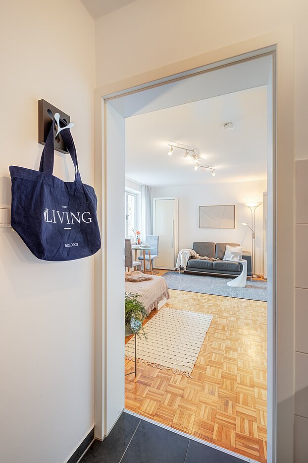 Apartment mit 1 Zimmer | München-Schwabing | 70200 | Blick vom Eingang kommend