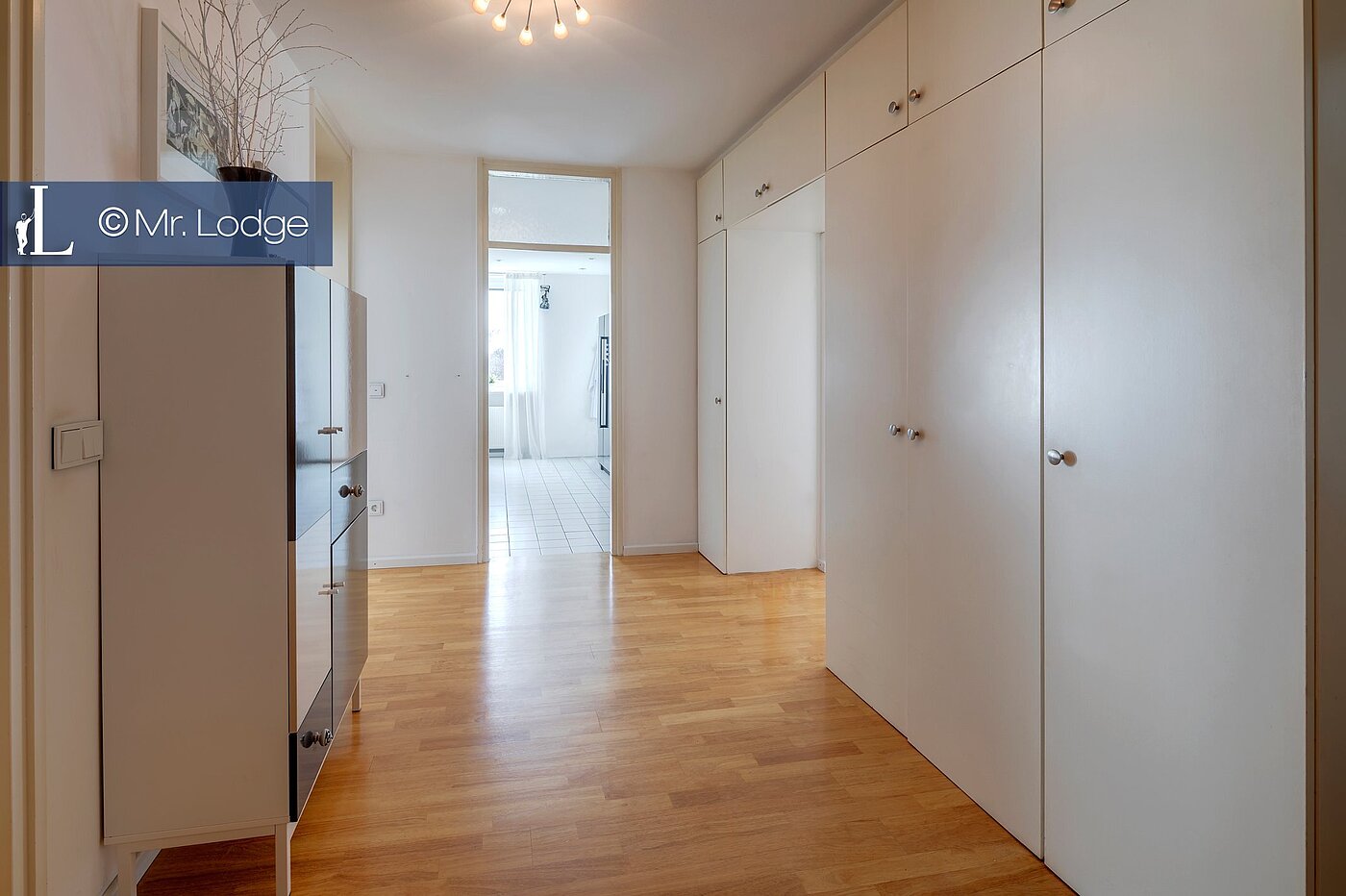 Penthouse mit 4.5 Zimmern | Aschheim | 1802ML7 | Entreé mit Einbauschränken