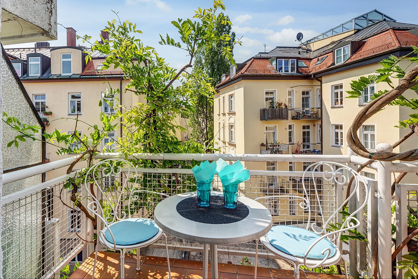 Etagenwohnung mit 2 Zimmern | München-Schwabing | 70434 | ...mit Balkon und...