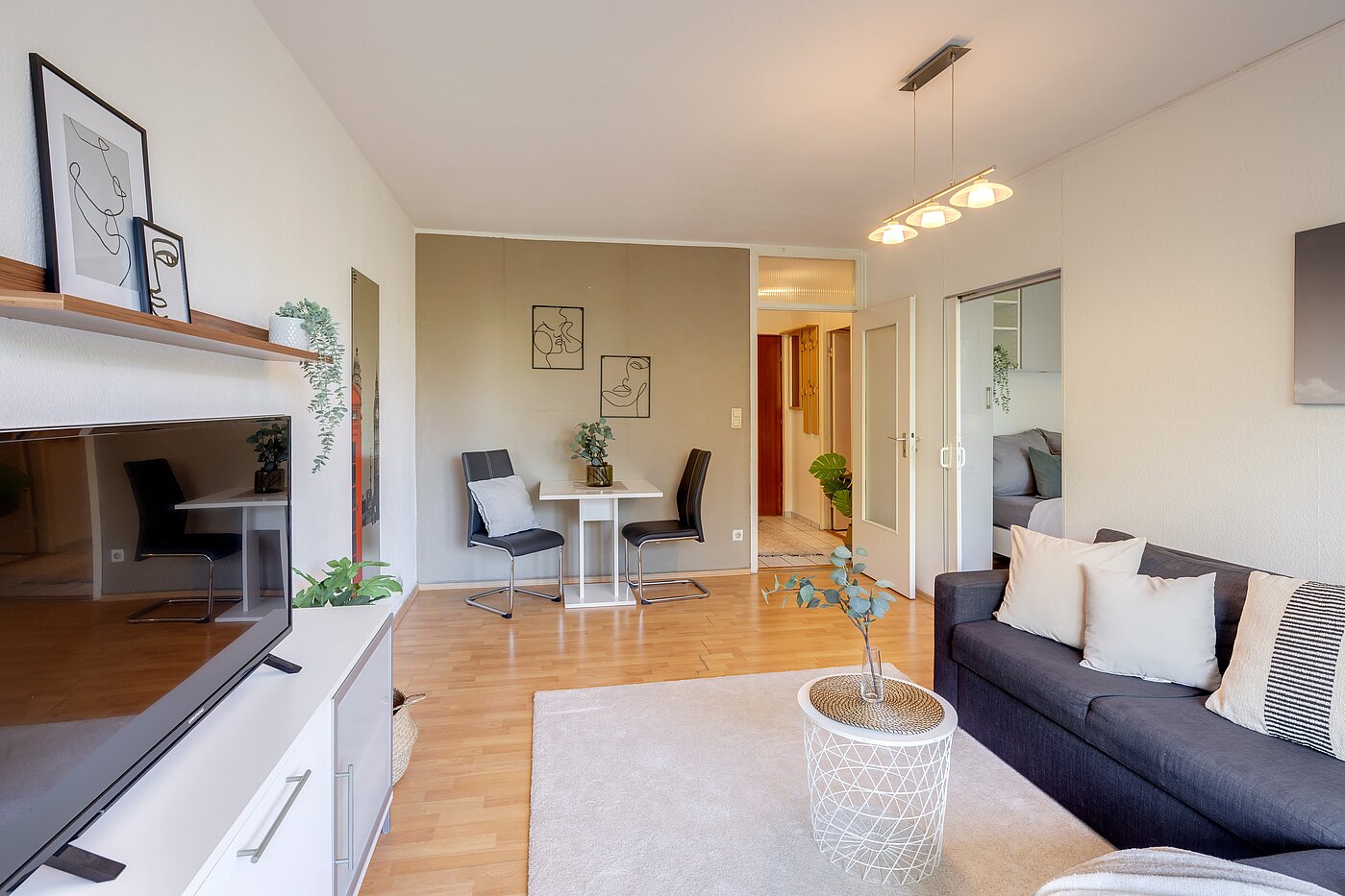 Etagenwohnung mit 2 Zimmern | München-Sendling-Westpark | 2204ML2 | ...mit Platz zum Essen