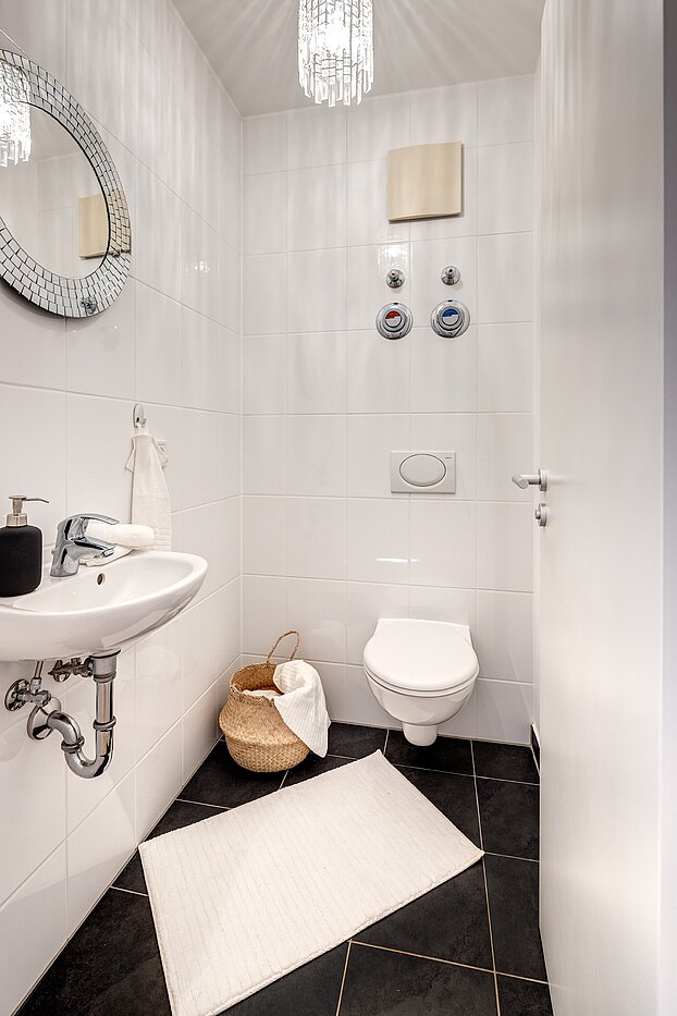 Etagenwohnung mit 2.5 Zimmern | München-Schwanthalerhöhe | 2210ML2 | Gäste-WC