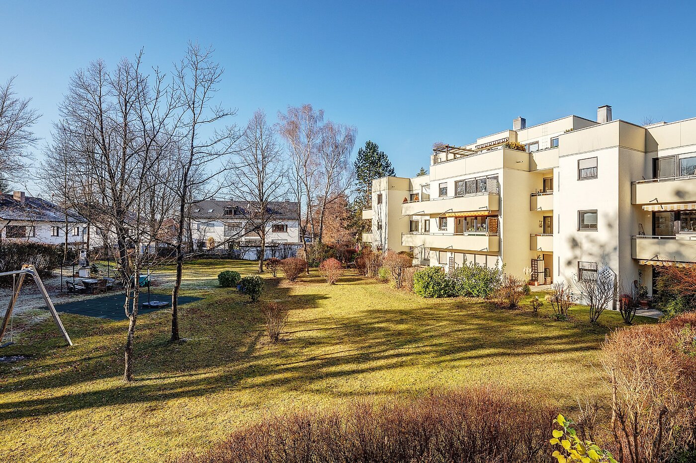 Etagenwohnung mit 4 Zimmern | Eichenau | 1911ML12 | ...Spielplatz