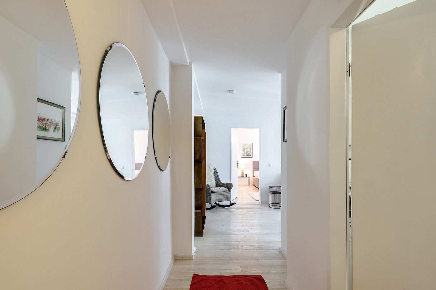 Etagenwohnung mit 2 Zimmern | München-Isarvorstadt | 70089 | Blick in die Wohnung