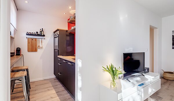 Erdgeschosswohnung mit 2 Zimmern | München-Moosach | 70462 | Zugang zur Küchenzeile