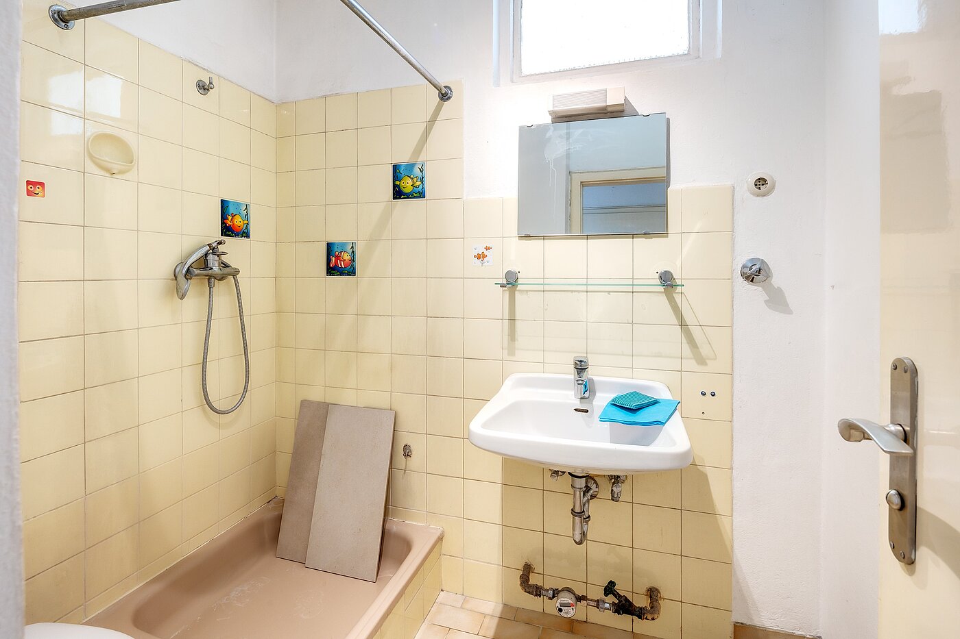 Etagenwohnung mit 1 Zimmer | München-Isarvorstadt | 70062 | Duschbad