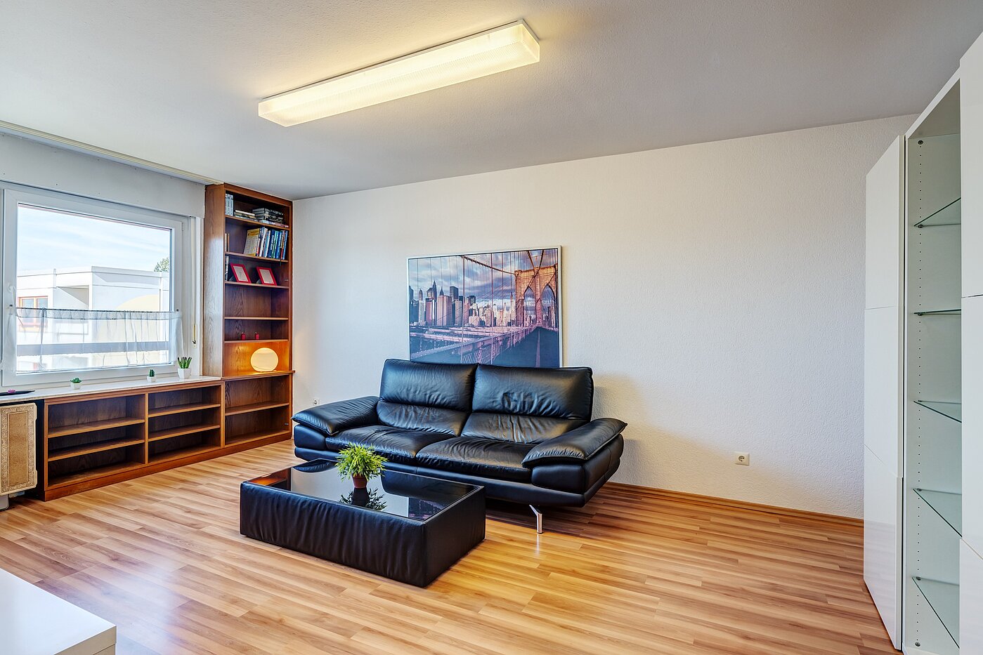 Etagenwohnung mit 2.5 Zimmern | München-Hadern | 70393 | Wohnzimmer...