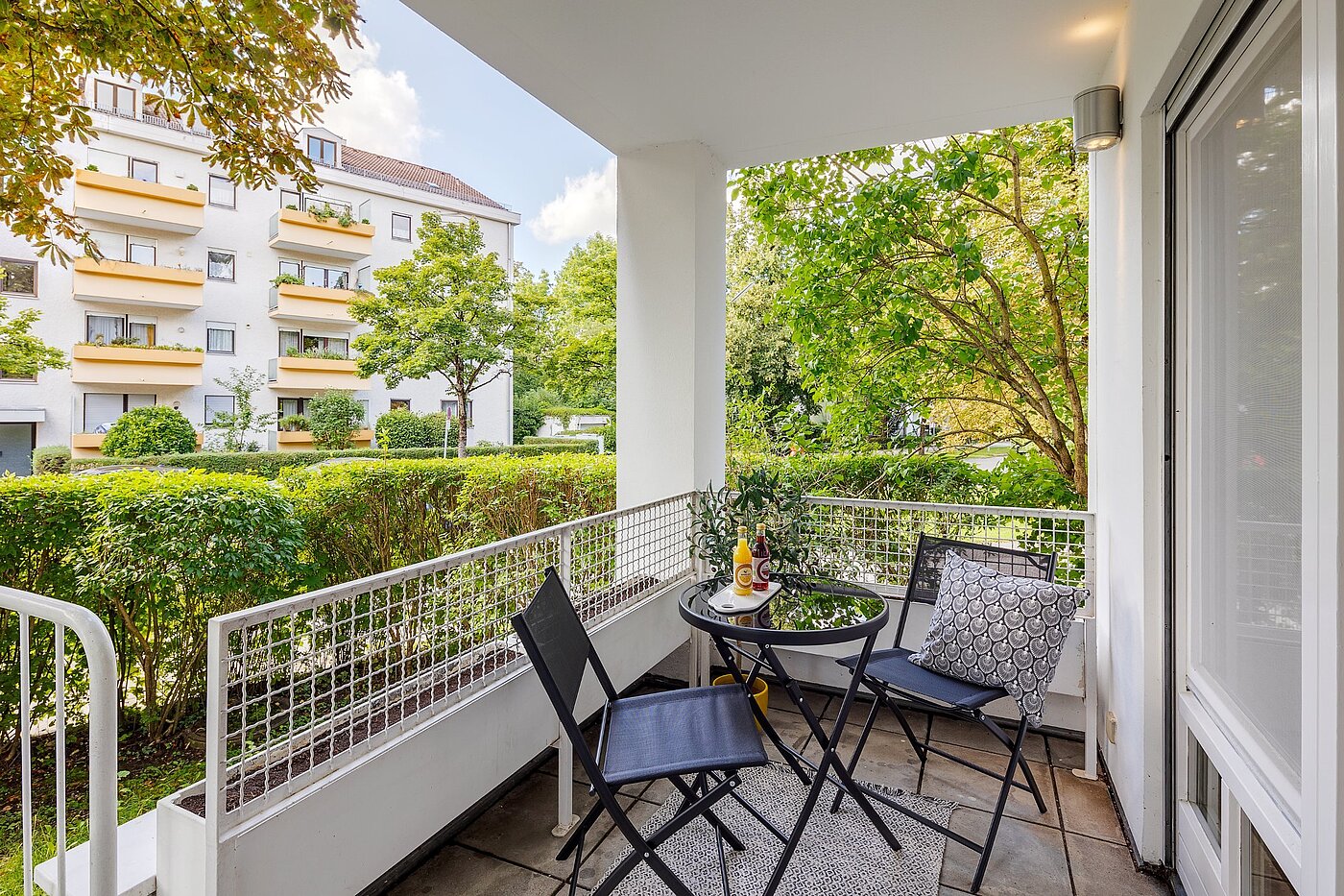 Etagenwohnung mit 2 Zimmern | München-Pasing | 2108ML1 | ...Zugang zur Loggia