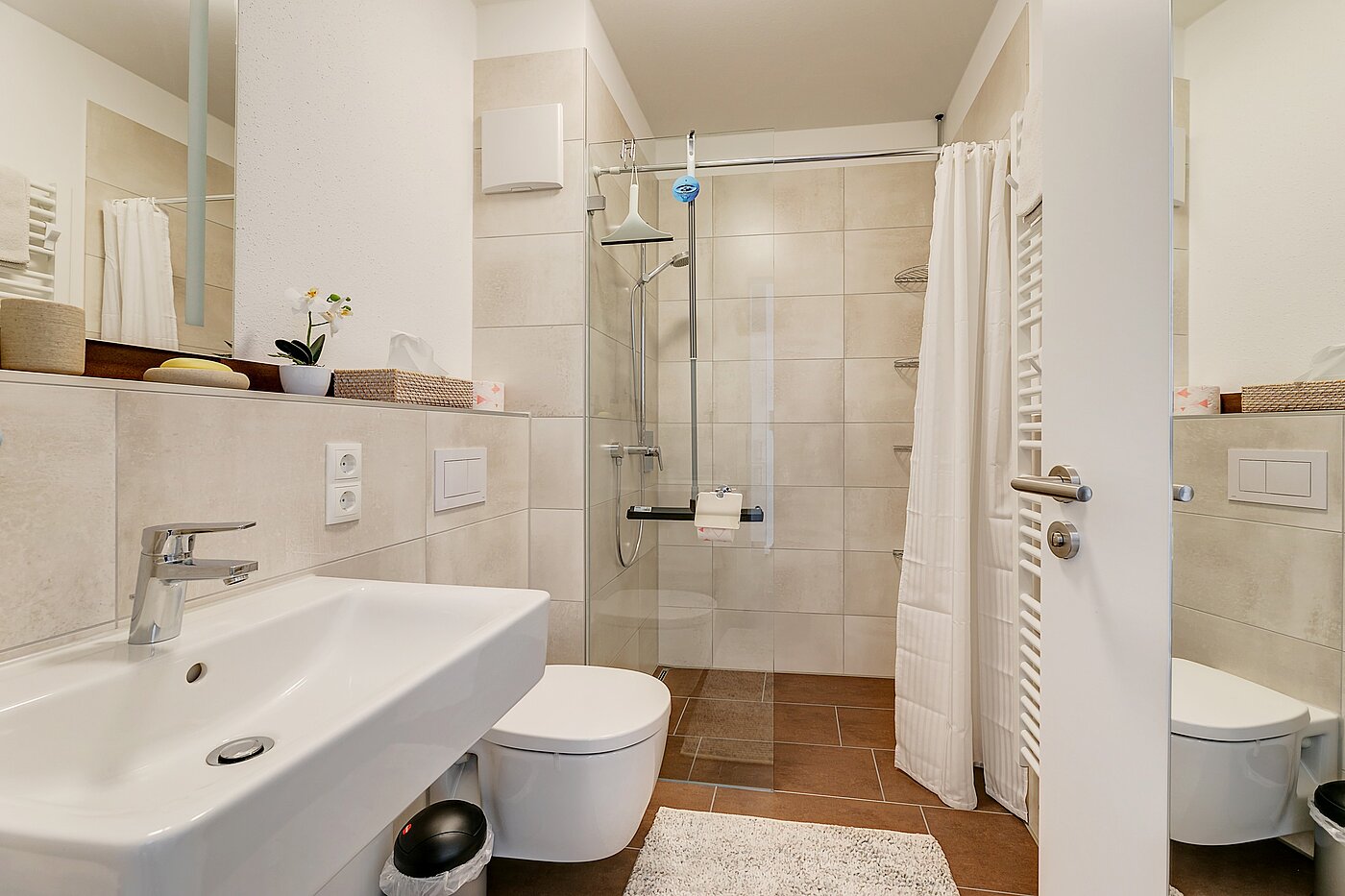 Erdgeschosswohnung mit 1 Zimmer | München-Milbertshofen | 2202ML8 | Geschmackvolles Bad mit Bodengleicher Dusche...