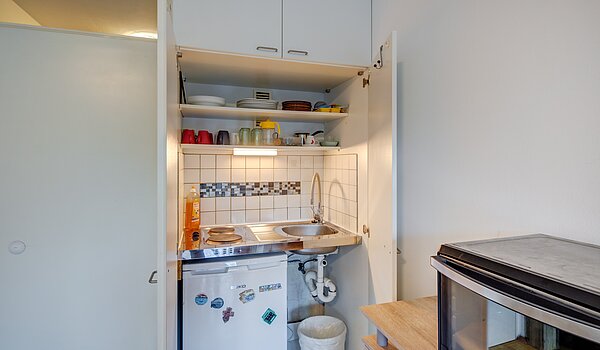 Etagenwohnung mit 1 Zimmer | München-Bogenhausen | 70264 | kleine Küchenzeile