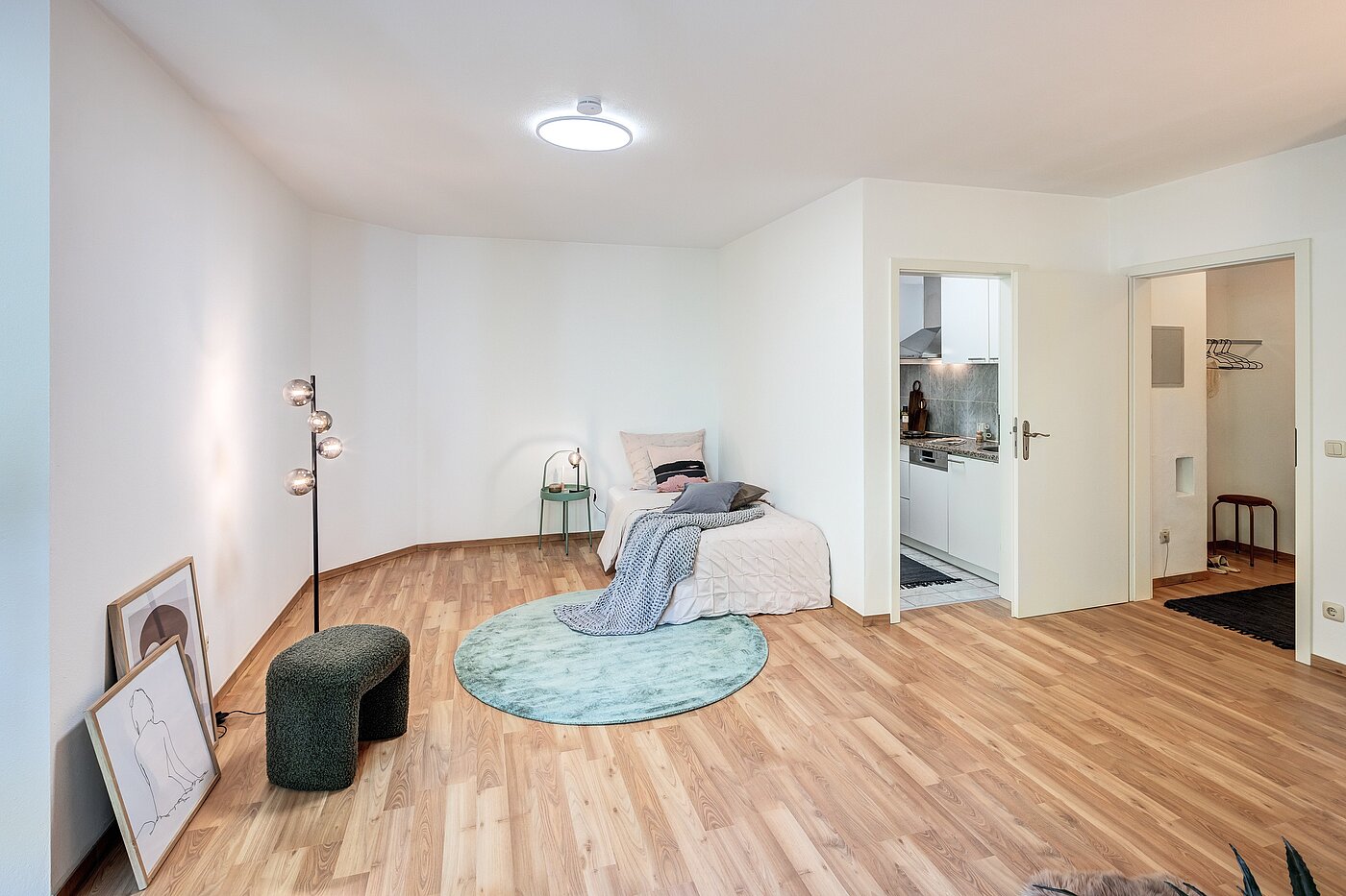 Etagenwohnung mit 1 Zimmer | München-Schwabing | 70249 | Abgeschlossene...