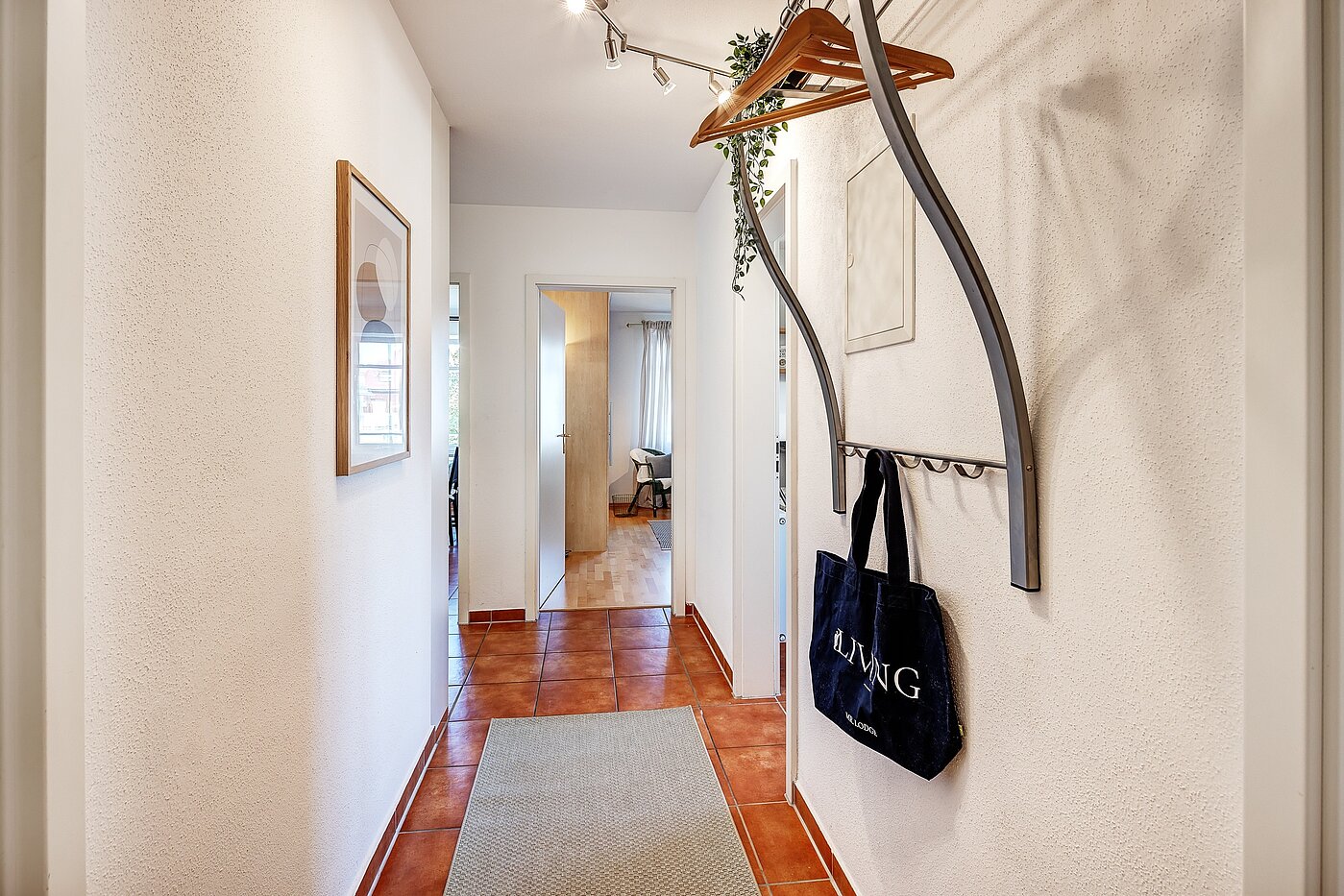 Etagenwohnung mit 3 Zimmern | München-Ramersdorf | 2206ML4 | Flur mit Garderobe und...