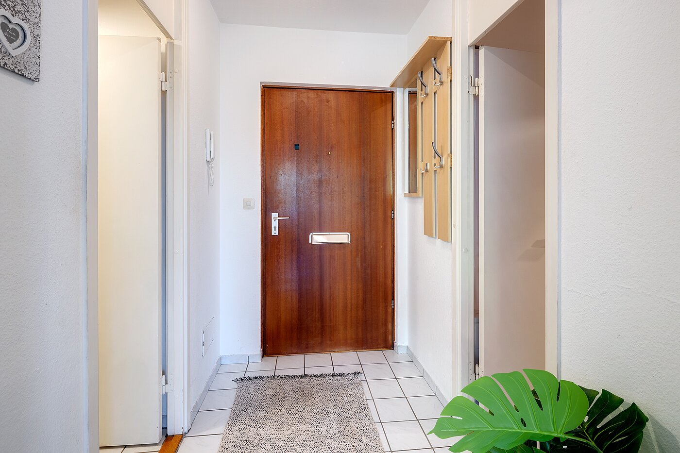 Etagenwohnung mit 2 Zimmern | München-Sendling-Westpark | 2204ML2 | Flur mit Blickrichtung zum Eingang