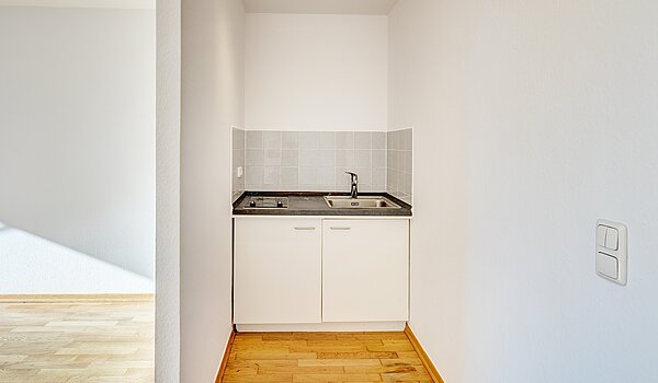 Apartment mit 2 Zimmern | München-Feldmoching | 70466 | ...mit Kochnische