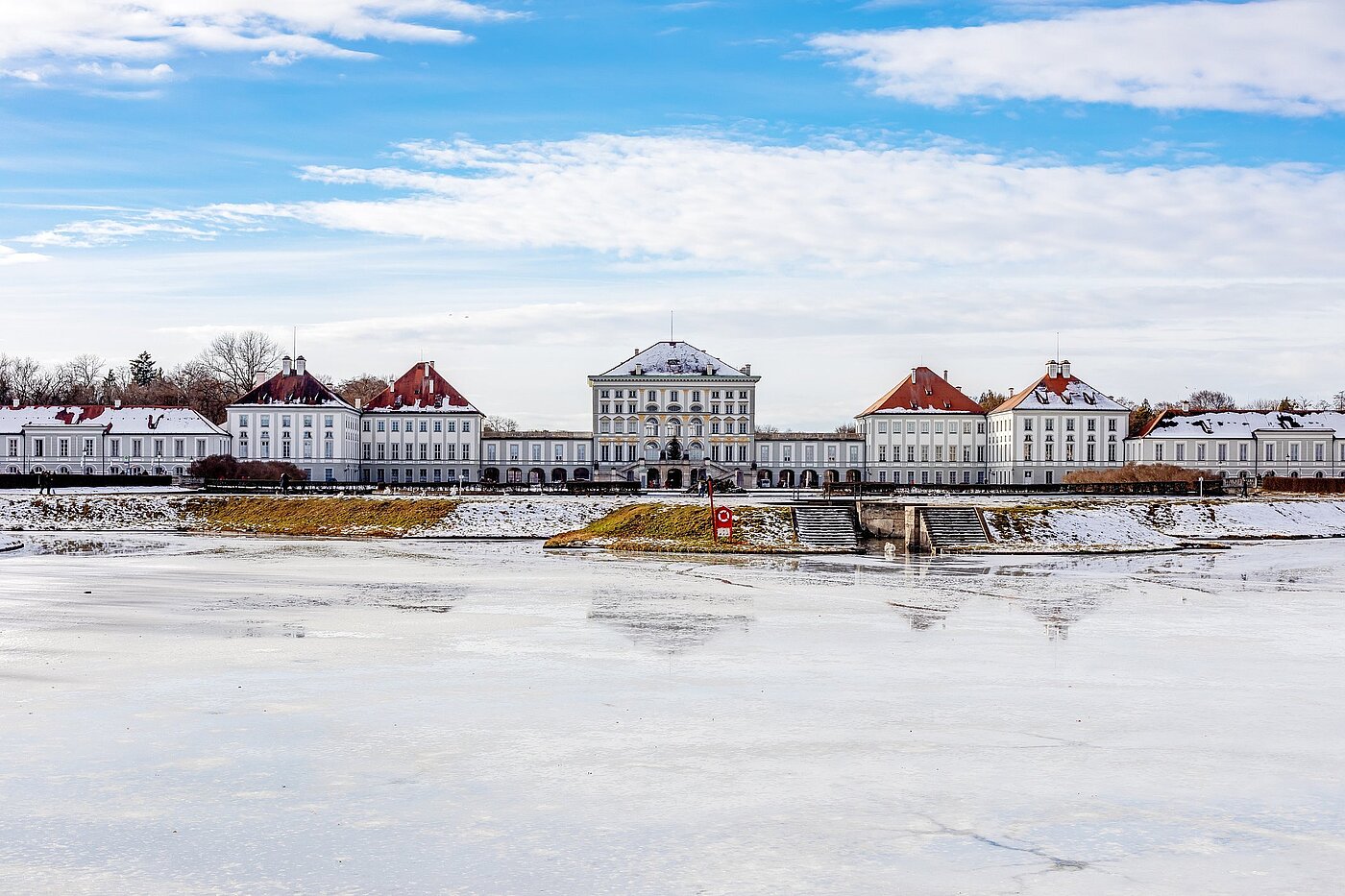 Etagenwohnung mit 2 Zimmern | München-Nymphenburg | 2101ML6 | Um die Ecke