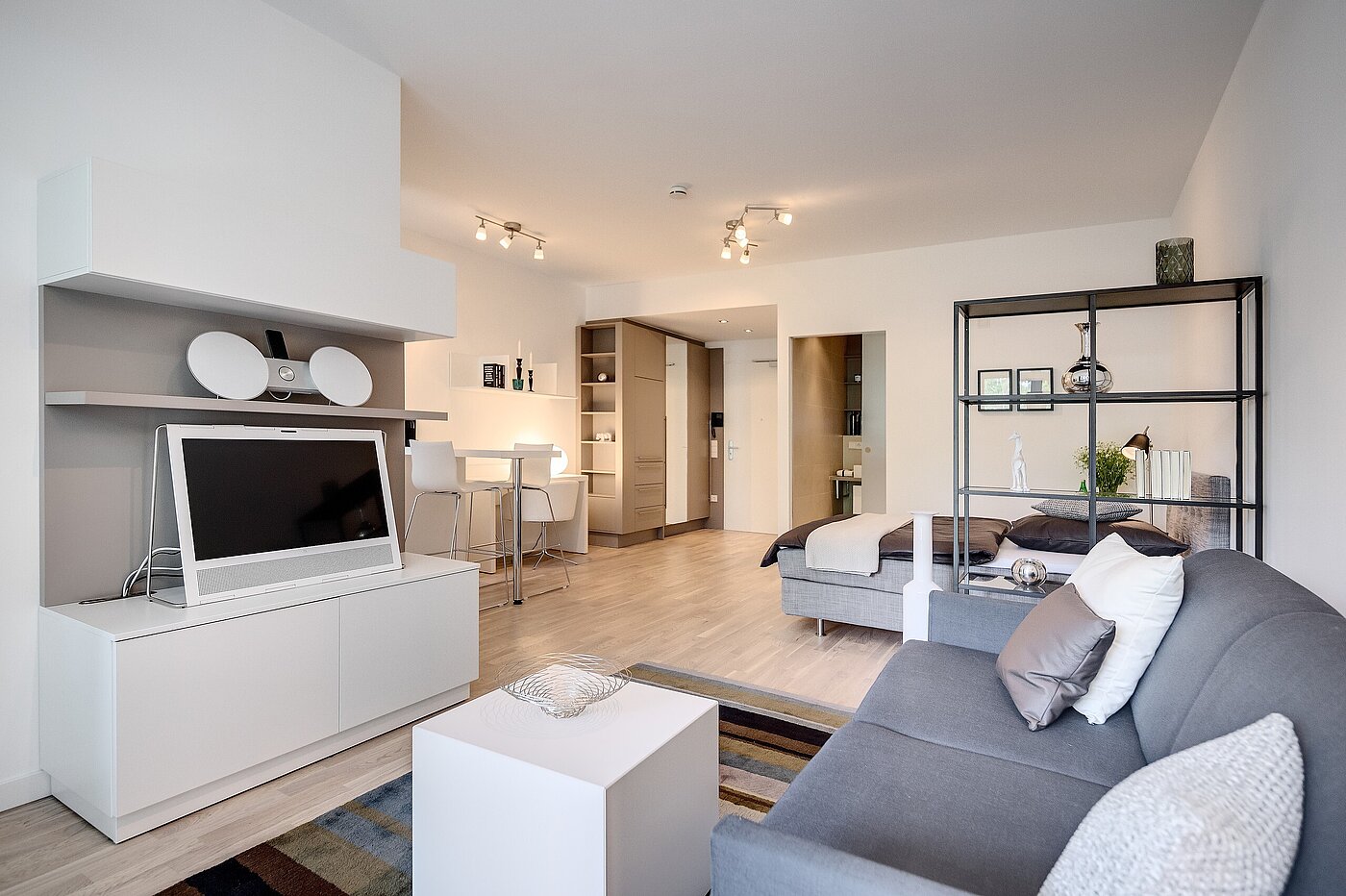 Etagenwohnung mit 1 Zimmer | München-Bogenhausen | 70201 | Gute Raumaufteilung