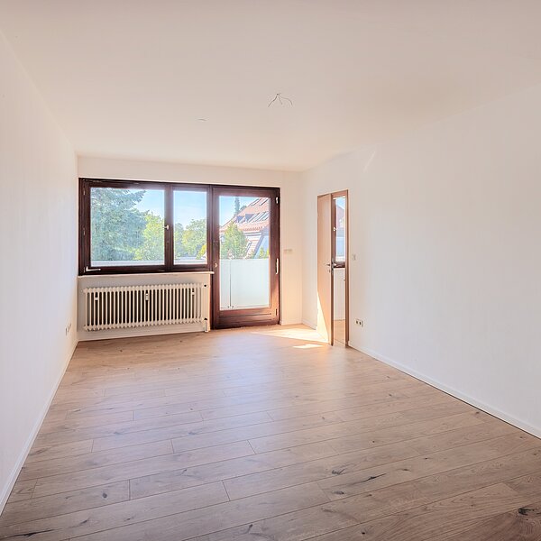 Laim: Helles 1-Zimmer Apartment mit Westloggia - frei
