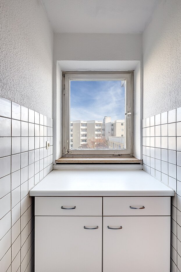 Etagenwohnung mit 2 Zimmern | München-Freimann | 70158 | ...mit Fenster